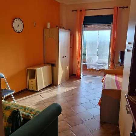 Les Roches Noires Apartment *