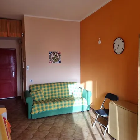 Apartment Les Roches Noires